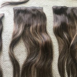 Bellami “piccolina” 120 grams - clip in extensions